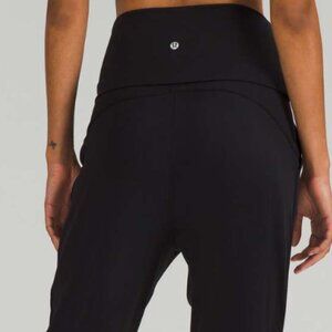 Lululemon Align Ribbed Waist Cropped Jogger